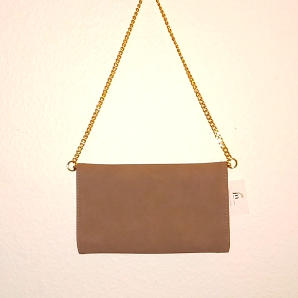 🌴JM Suede Clutch 🌴 - Picture 2 of 4